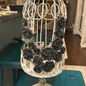 Black rhinestone necklace